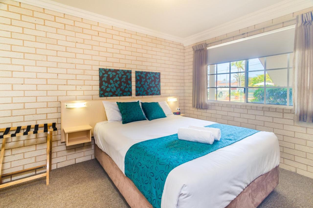 Santa Fe Motel And Holiday Units Lennox Head Exterior photo